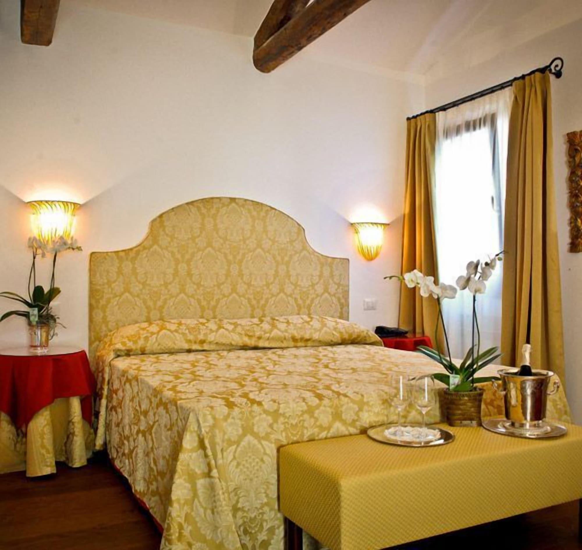 Ca' Dei Polo Hotel Венеция Екстериор снимка