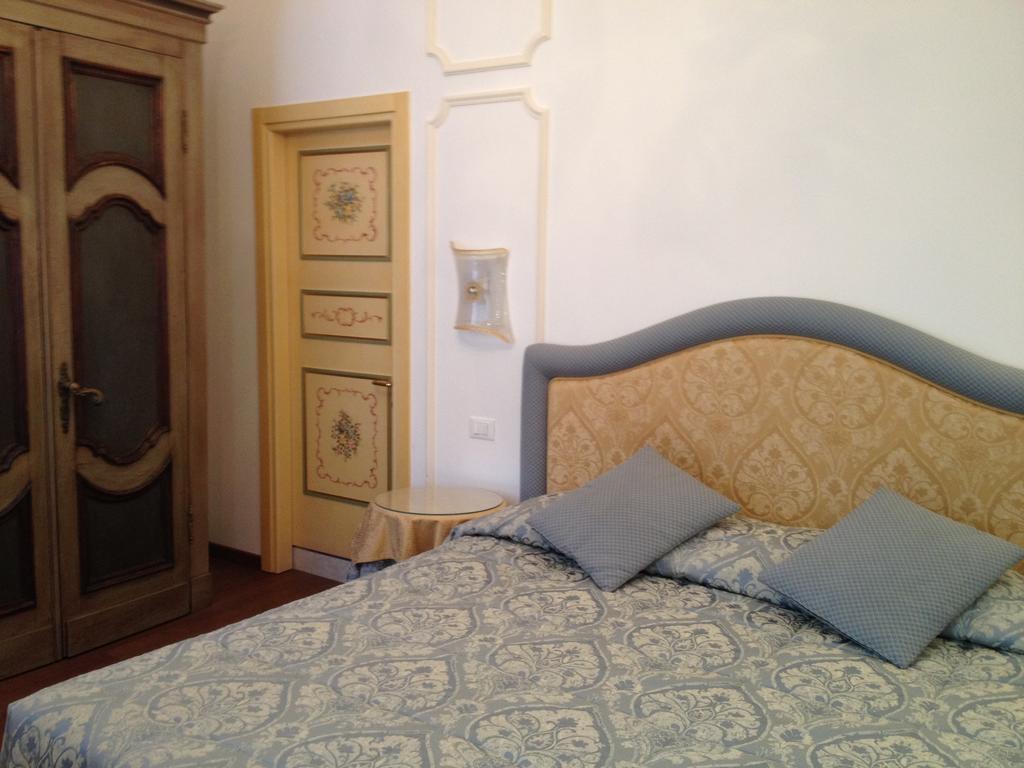 Ca' Dei Polo Hotel Венеция Екстериор снимка
