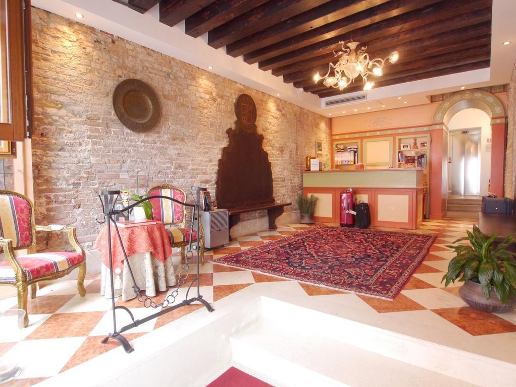 Ca' Dei Polo Hotel Венеция Екстериор снимка